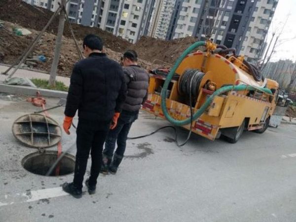 重庆管道疏通机报价（重庆管道疏通要多少钱）