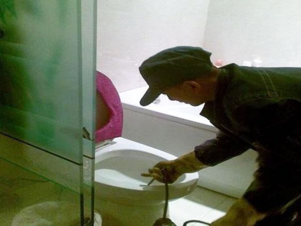 重庆管道疏通报价（重庆专业管道疏通价格）