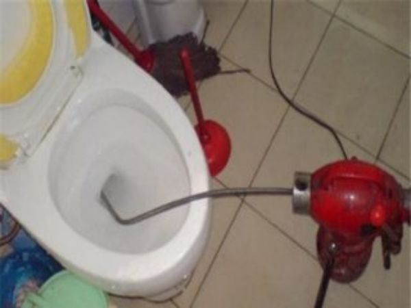 重庆疏通管道的吗（重庆专业管道疏通联系方式）